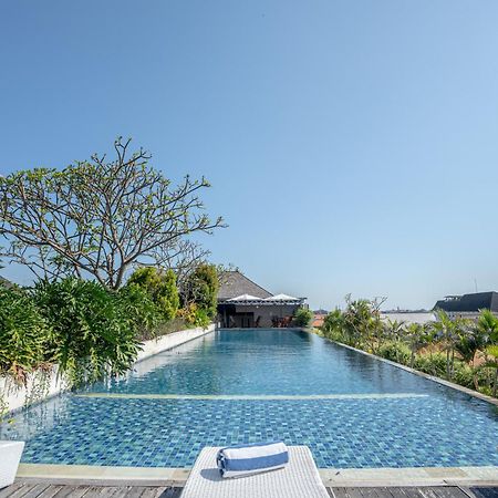 Ramada By Wyndham Bali Sunset Road Kuta Otel Seminyak Dış mekan fotoğraf