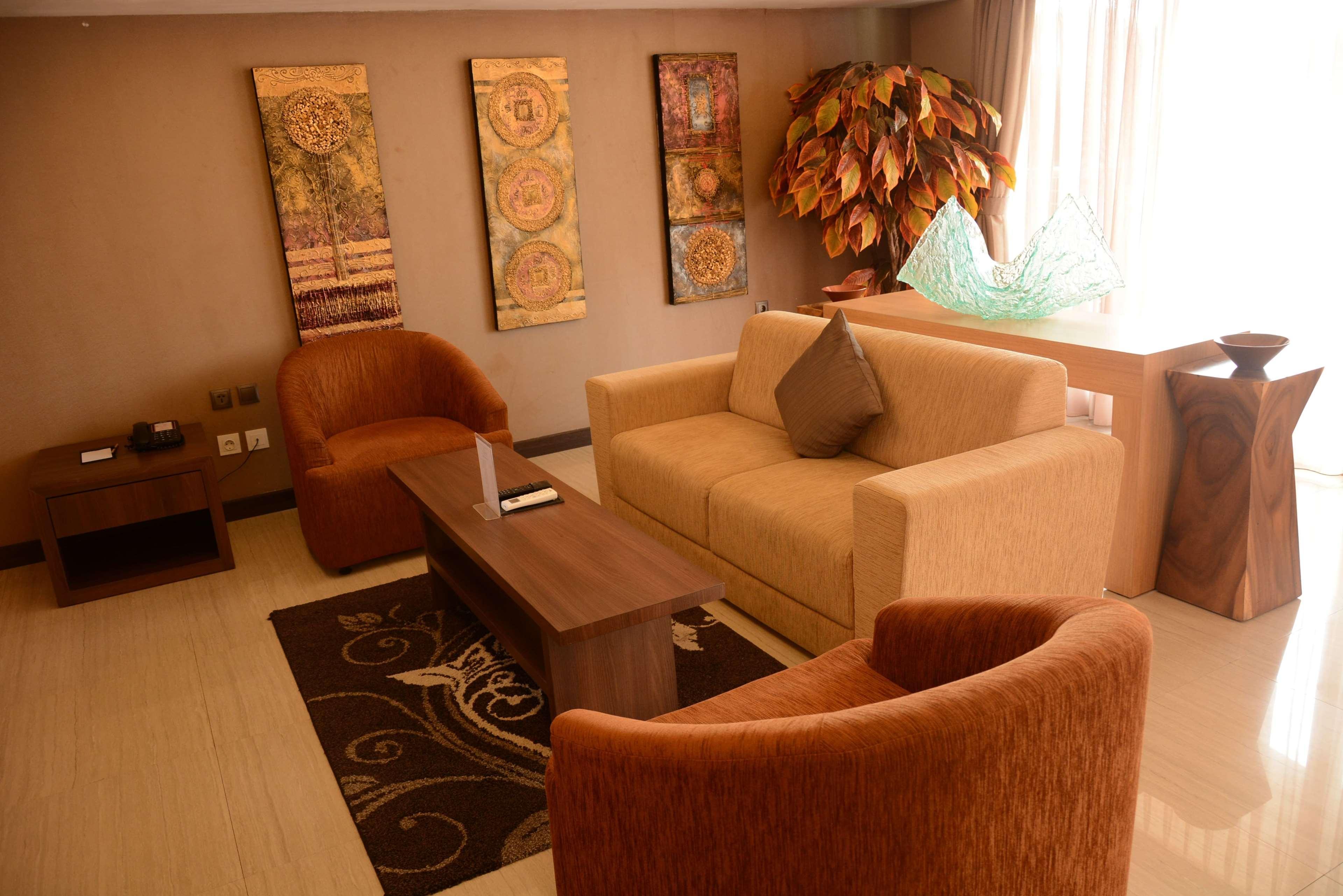 Ramada By Wyndham Bali Sunset Road Kuta Otel Seminyak Dış mekan fotoğraf