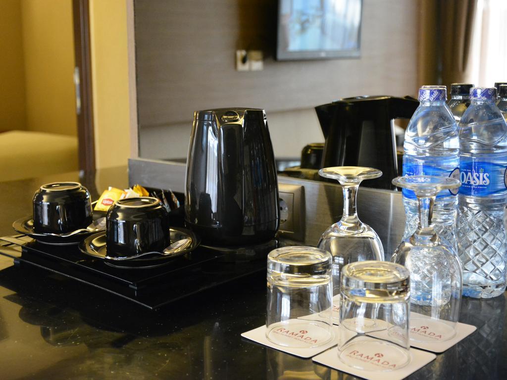 Ramada By Wyndham Bali Sunset Road Kuta Otel Seminyak Dış mekan fotoğraf