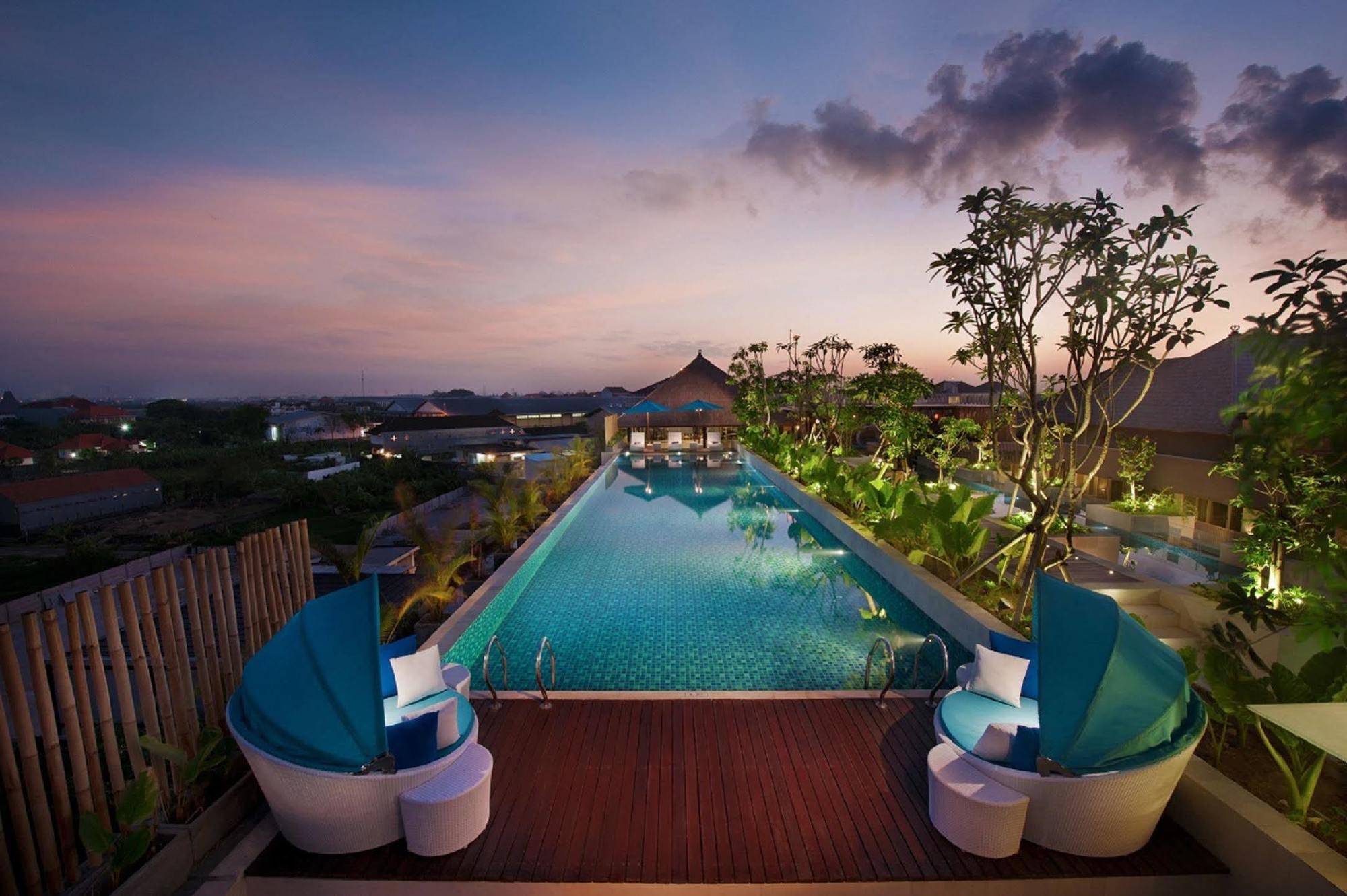 Ramada By Wyndham Bali Sunset Road Kuta Otel Seminyak Dış mekan fotoğraf
