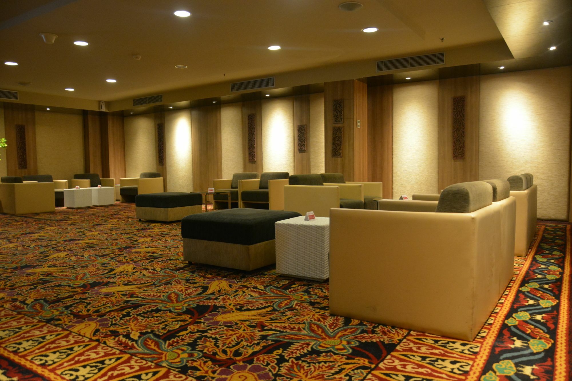 Ramada By Wyndham Bali Sunset Road Kuta Otel Seminyak Dış mekan fotoğraf